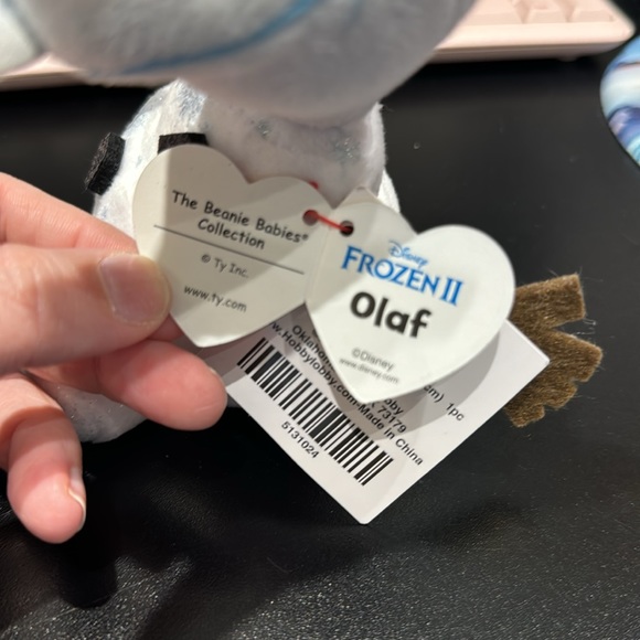 2019 8 inch Ty Sparkly Olaf brand new with tags - Picture 3 of 6